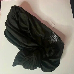 Beyond Yoga Pocket Infinity scarf